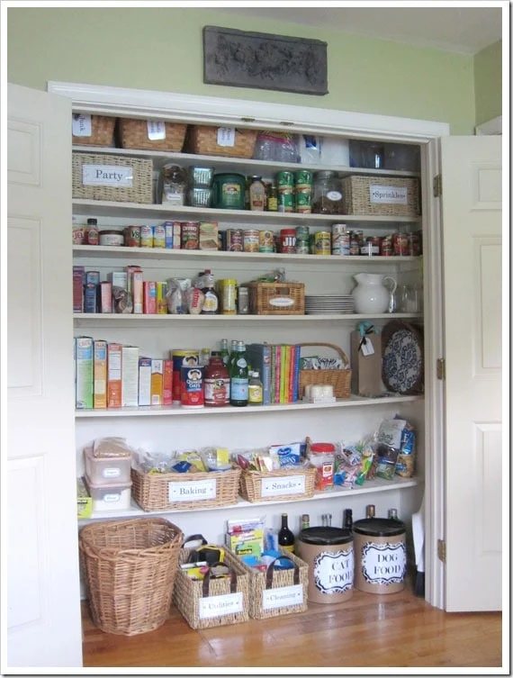 DIY: Make a large pantry
