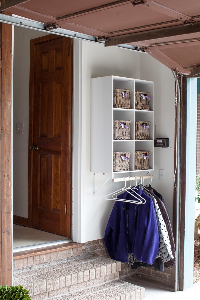 How-to-make-a-mini-mudroom-in-a-garage