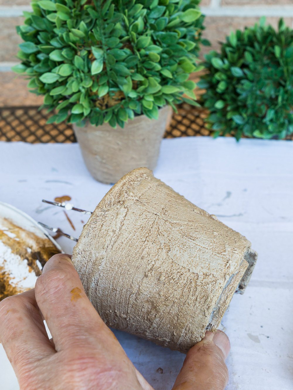 How to create a rock surface using texture paint.