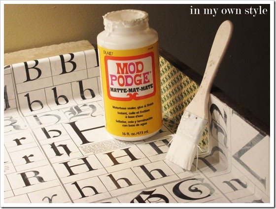 Mod-Podge Decorating Ideas for the inside of drawers.