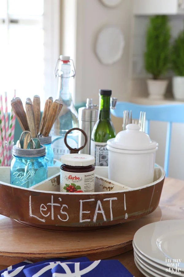 Kitchen-Decorating-with-vintage-finds