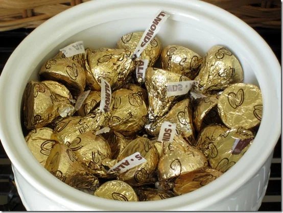 a-chocolate-for-your-guest-