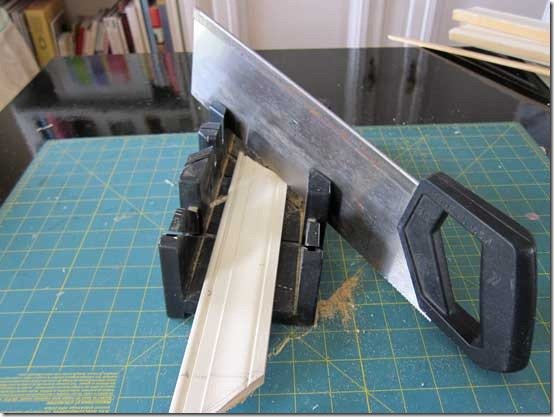 simple-miter-box-and-saw