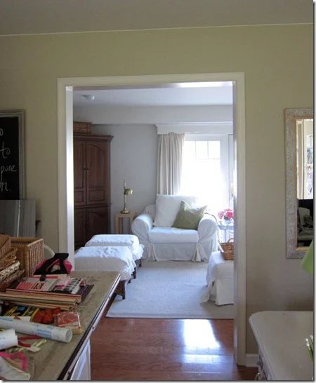 How to Make a Fake Transom Window For a Doorway