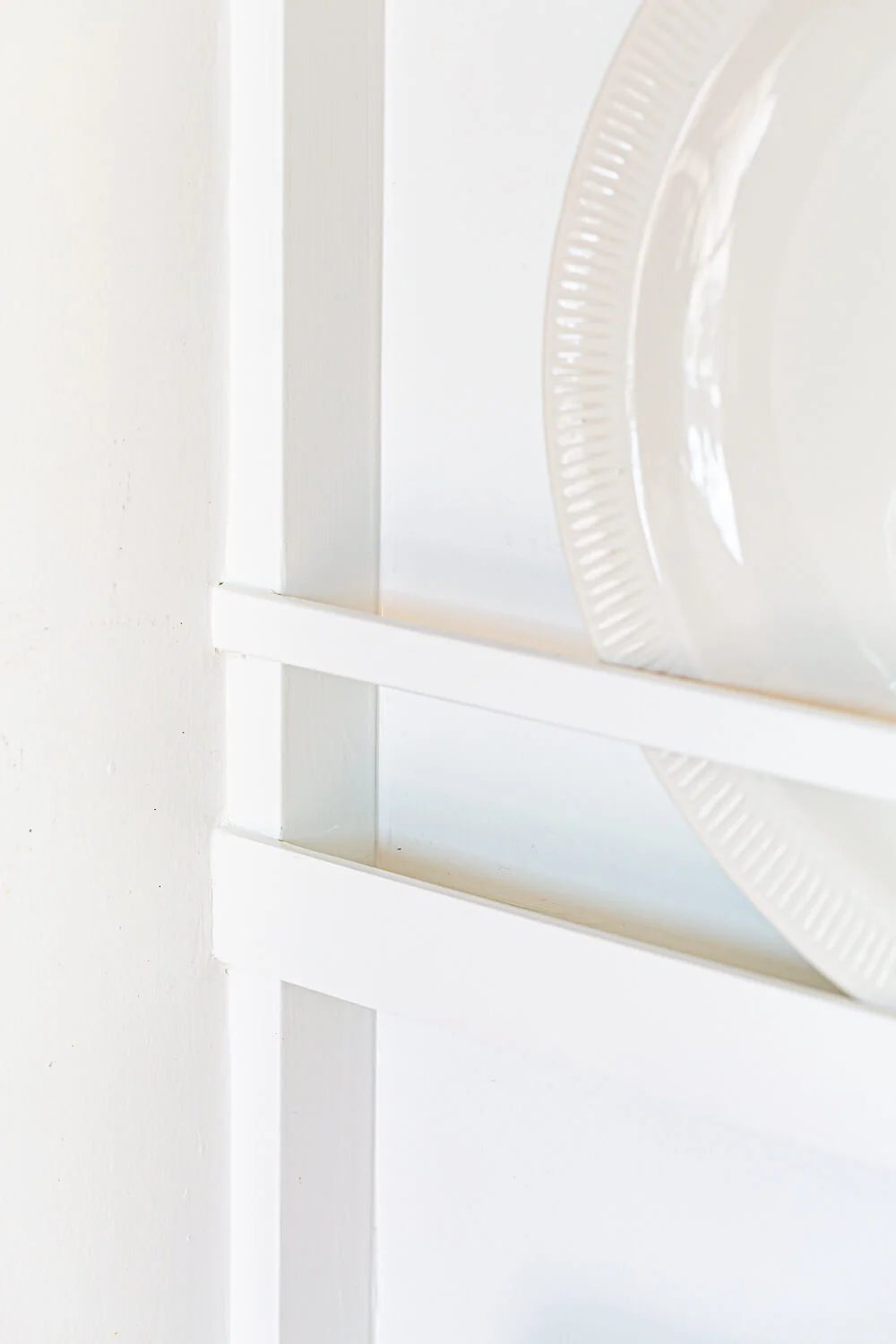Wood Guard and safety rail placement on wood plate rack