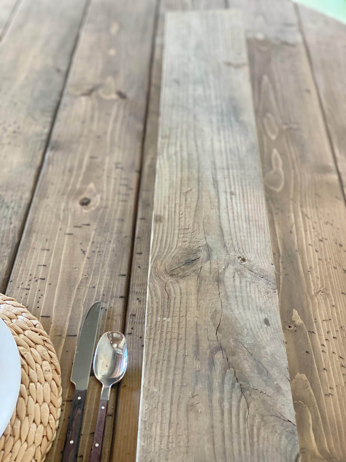 matching-wood-stain-color-to-a-reclaimed-board
