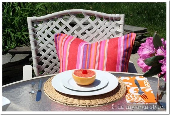 How to make a no sew pillow with a dishtowel