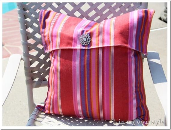 No-Sew-Flap-front-pillow