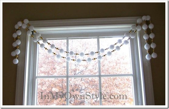 Christmas tree garland decorating