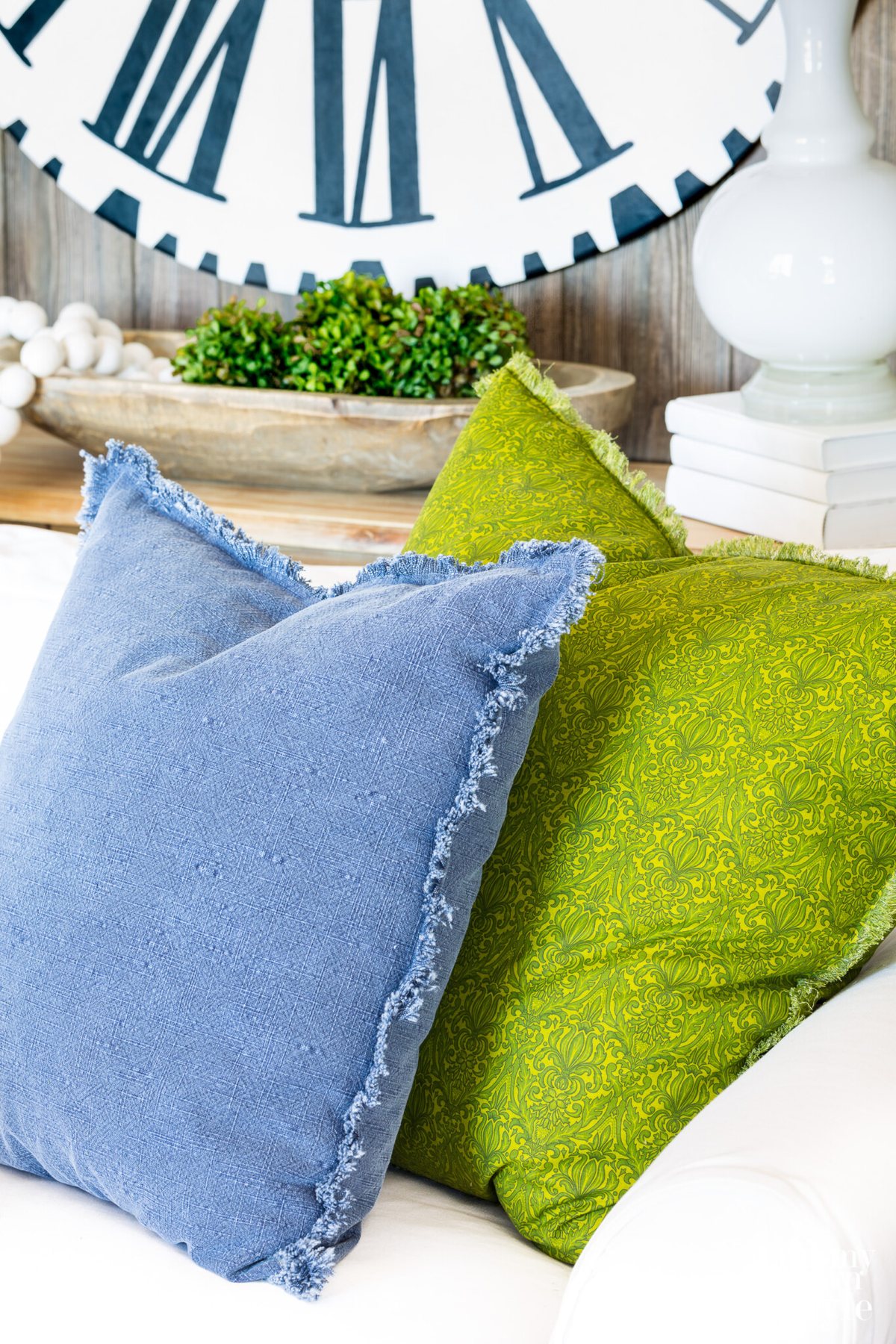 How to make fabric pillow covers with a fringed border.