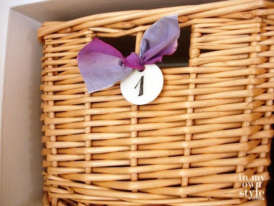 How to make enameled tags for organizing