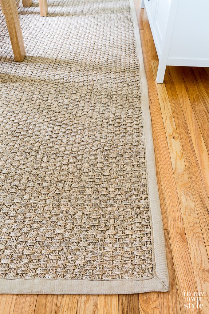 seagrass rug with neutral border