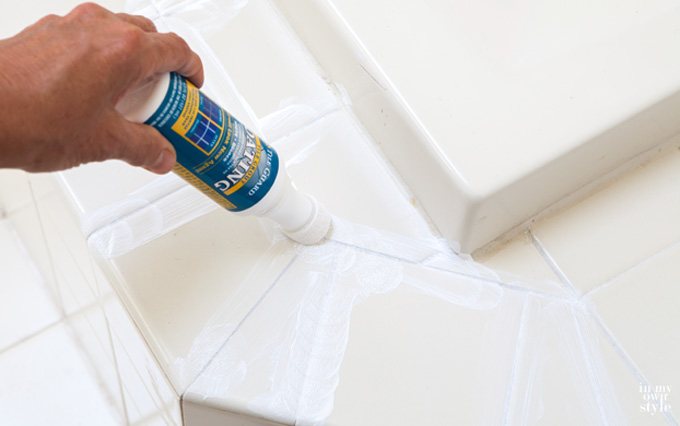 Tile grout coating to whiten grout