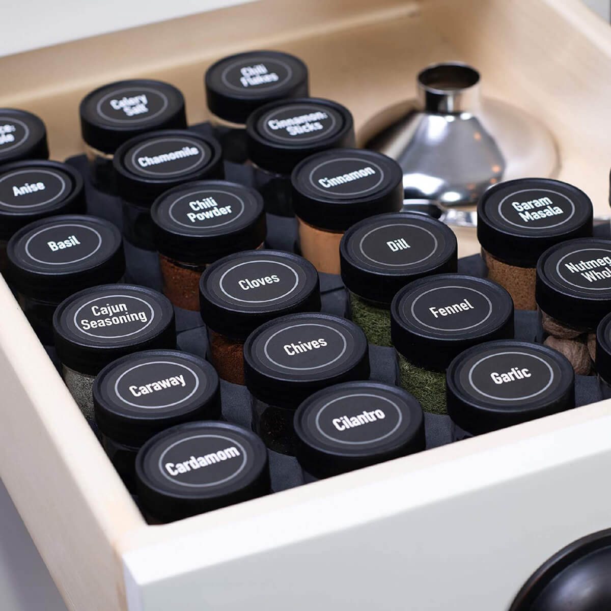deep-drawer-spice-bottle-organizer
