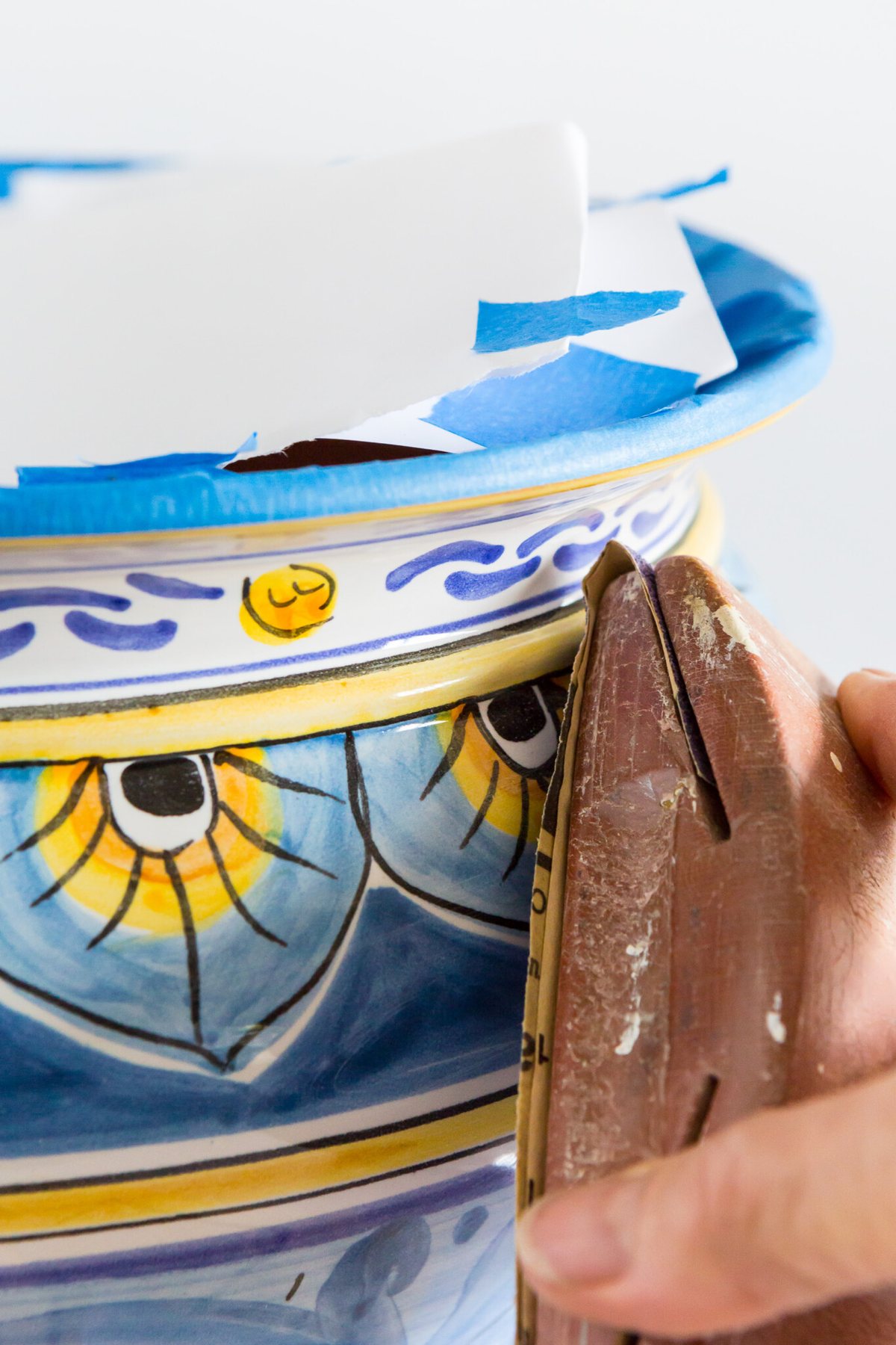 How to get the perfect finish when spray painting ceramics.