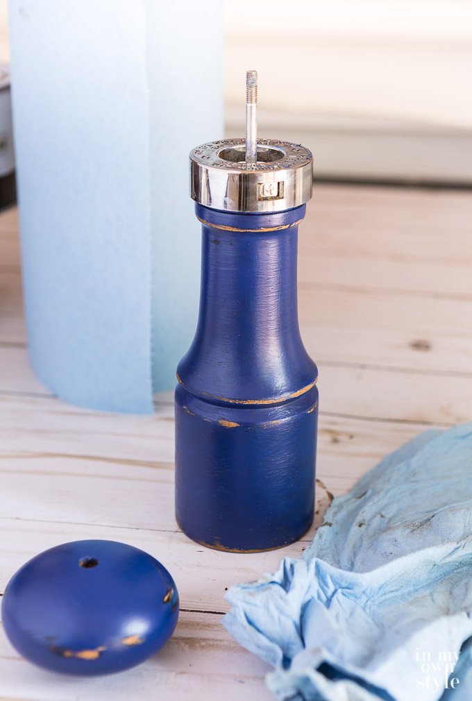 how to use leftover latex or craft paint to change the color of a pepper grinder or pepper mill.