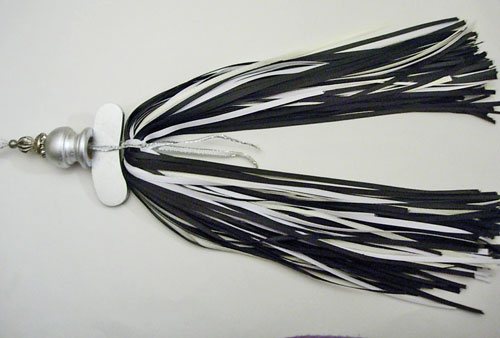 How-to-make-a-tassel-11