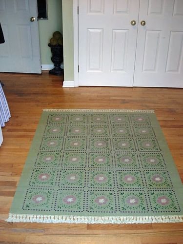 How to paint or stencil a rug on a floor