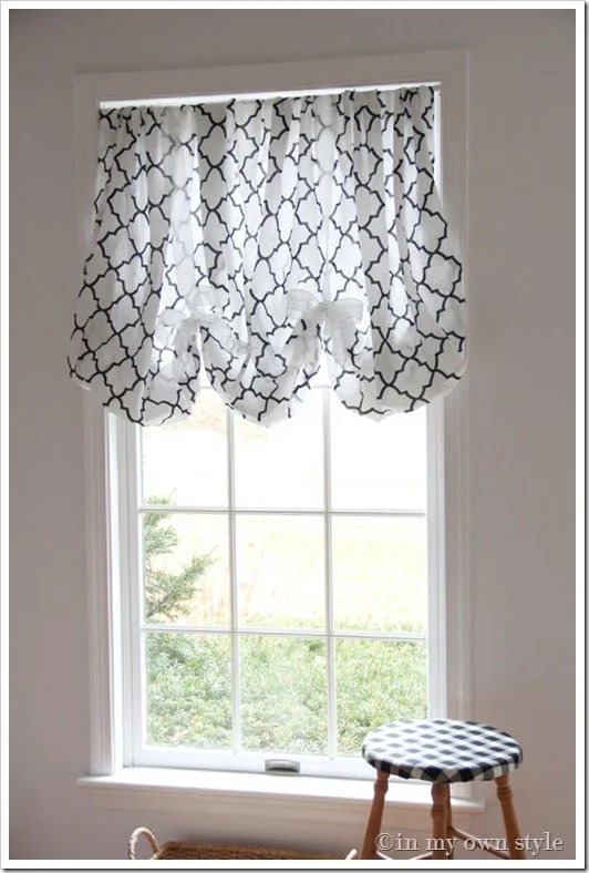 No Sew Window shade using a fitted sheet