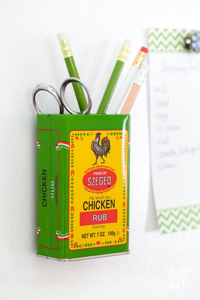 Repurpose spice tins and containers with flat backs and make them into useful fridge magnets | Oducu
