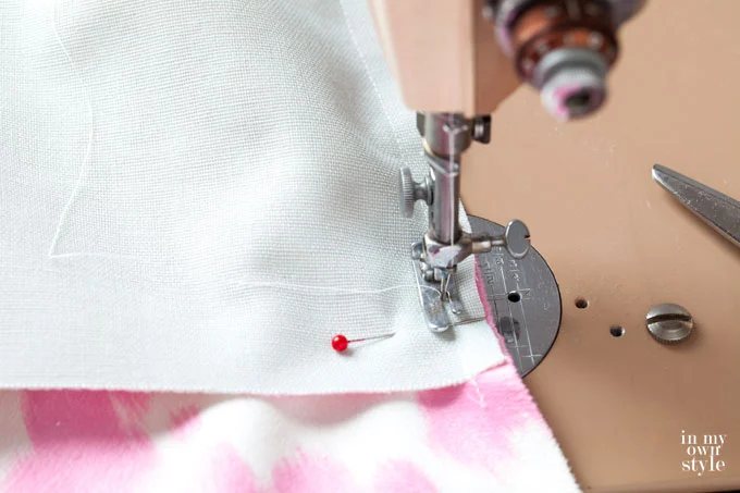 How-to-make-a-seam-on-a-round-tablecloth