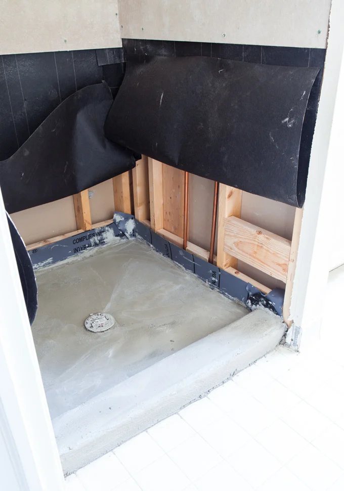 wet-bed-for-tile-shower