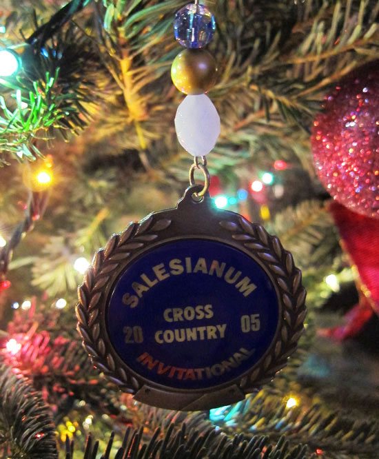 Christmas Tree Decorating Ideas Memory Ornaments