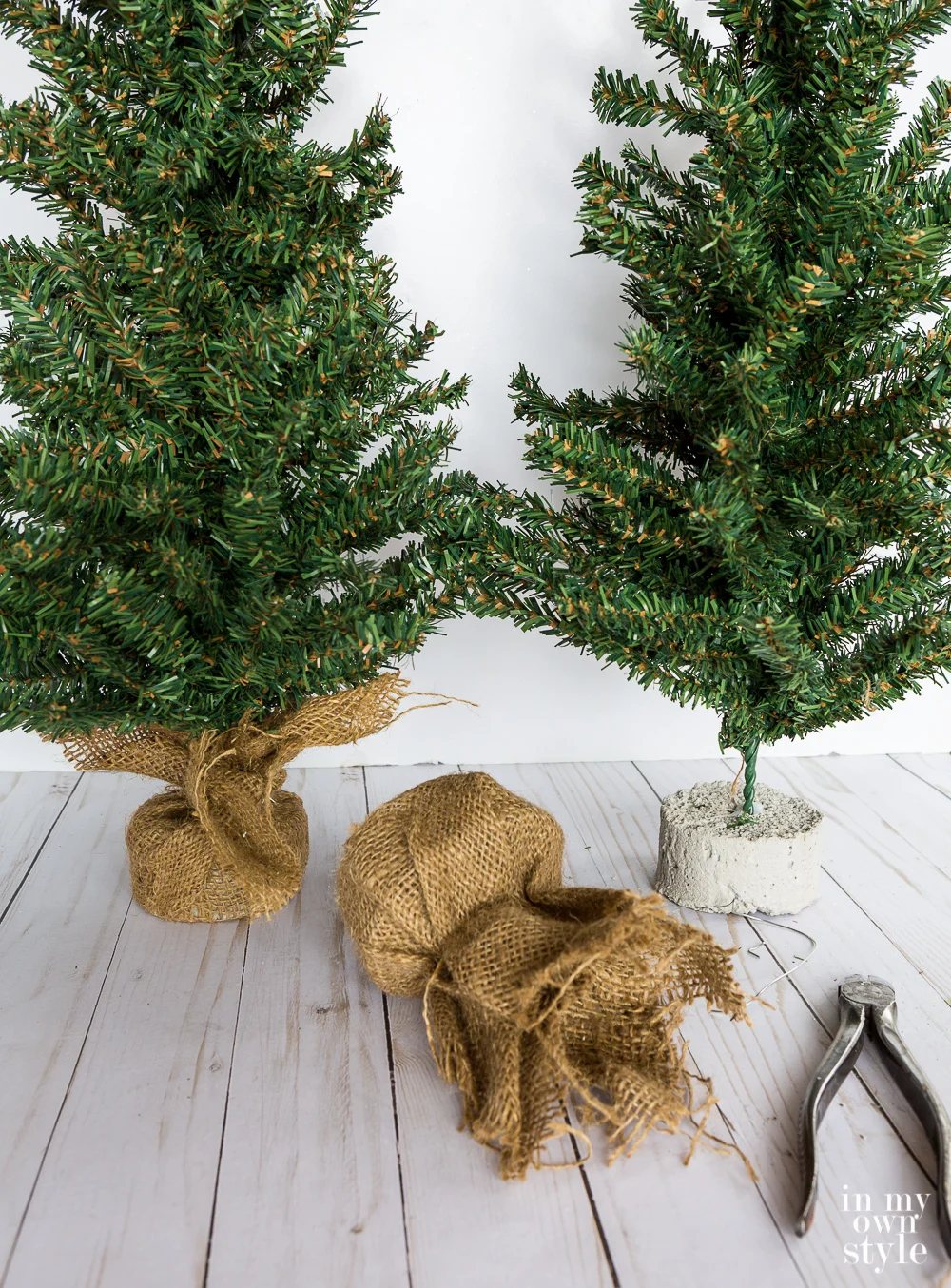 Mini Christmas Tree Base Styling Hack