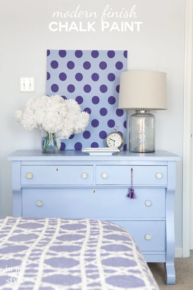 How to create a modern finish on furniture using chalk paint.
