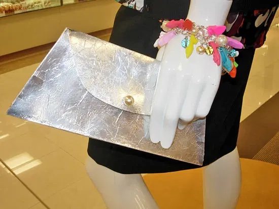 Barbie Purse gift bag made using a file folder.