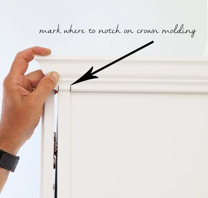 how-to-attach-crown-molding-to-wall-cabinets