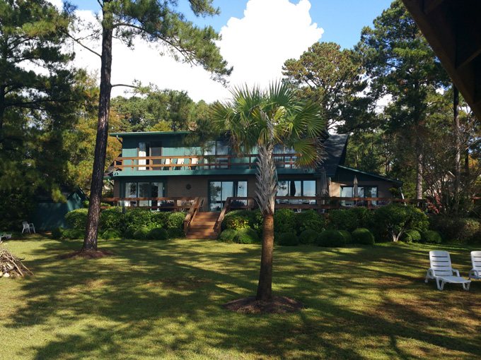 lake house