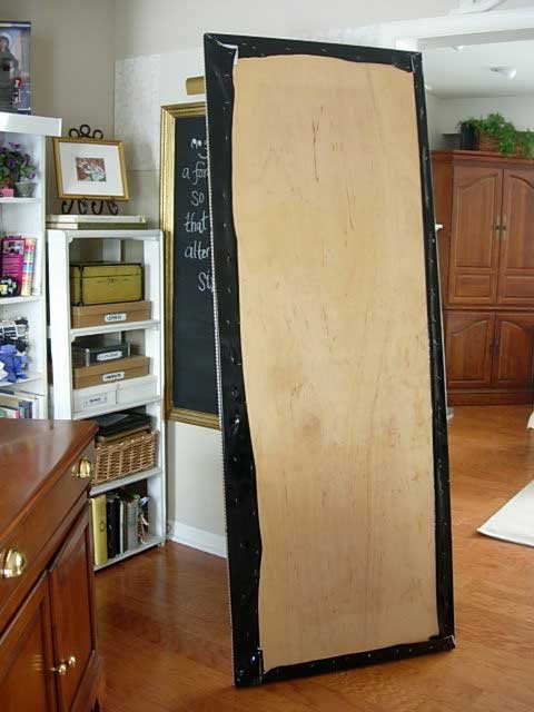 Craft Room Design Ideas for a Work Table