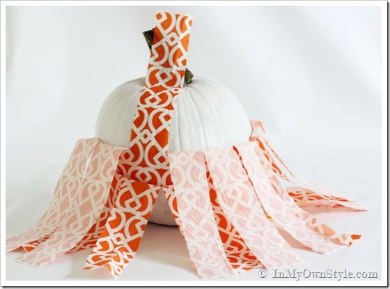 Napkin-Covered-Pumpkin-tuto
