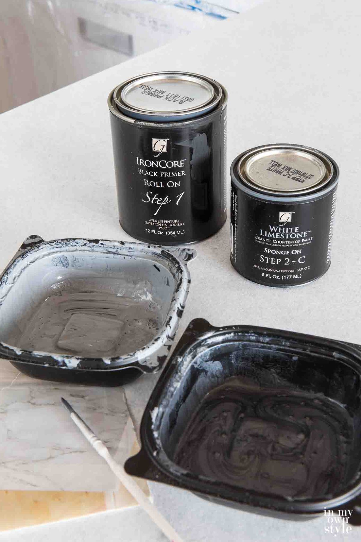 Gianin paint colors to use to make veins in fake marble countertops