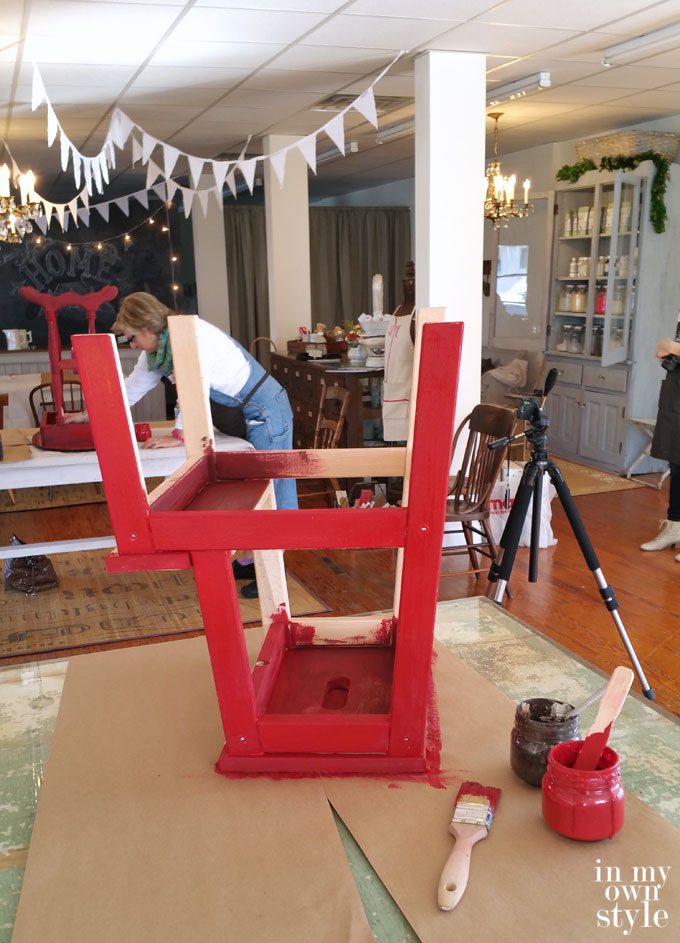 Painting-furniture-with-MMS-milk-paint
