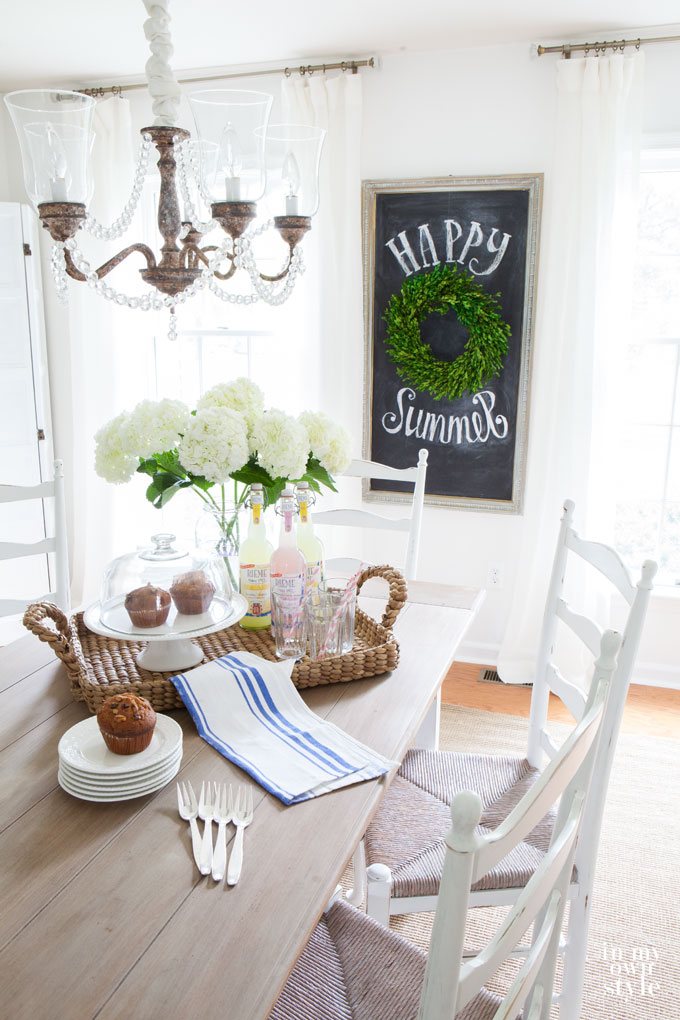 Driftwood-finish-on-dining-room-table