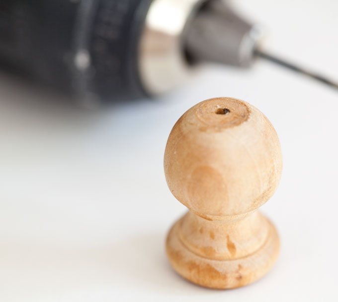 Drill-hole-in-top-of-knob