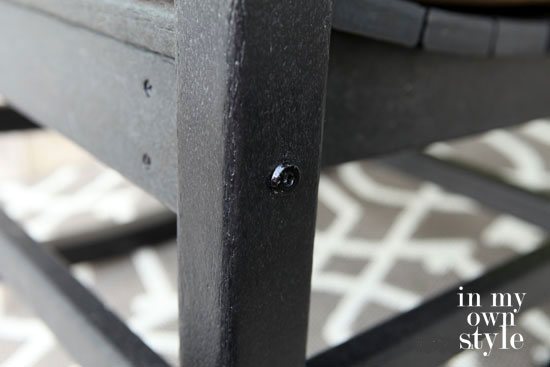 Polywood-Outdoor-Furniture-made-from-milk-cartons