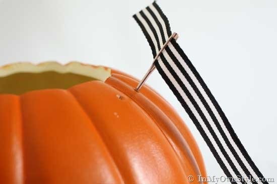 how to make a hole in a pumpkin