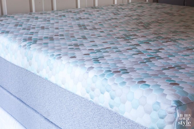 Simmons-BeautyRest-Comforpedic-IQ-Mattress
