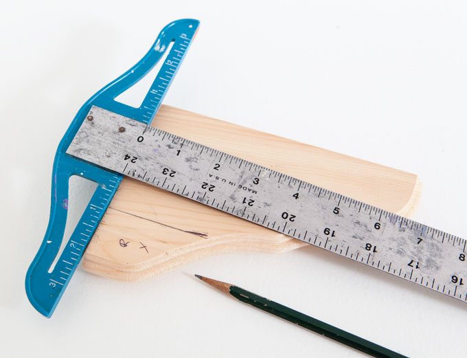 How-to-cut-wood