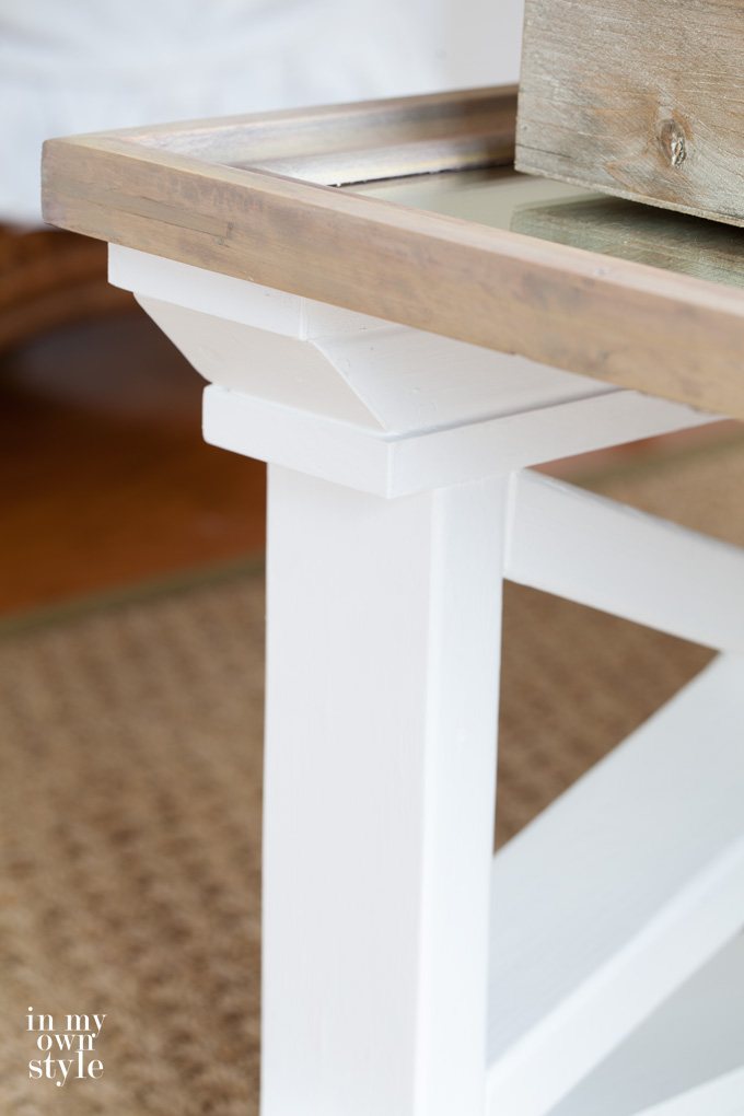 Beachy DIY coffee table
