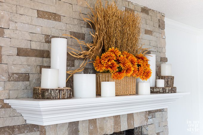 Fall mantel decorating idea