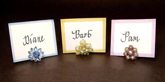Simple Vintage Earring Place Card Holders