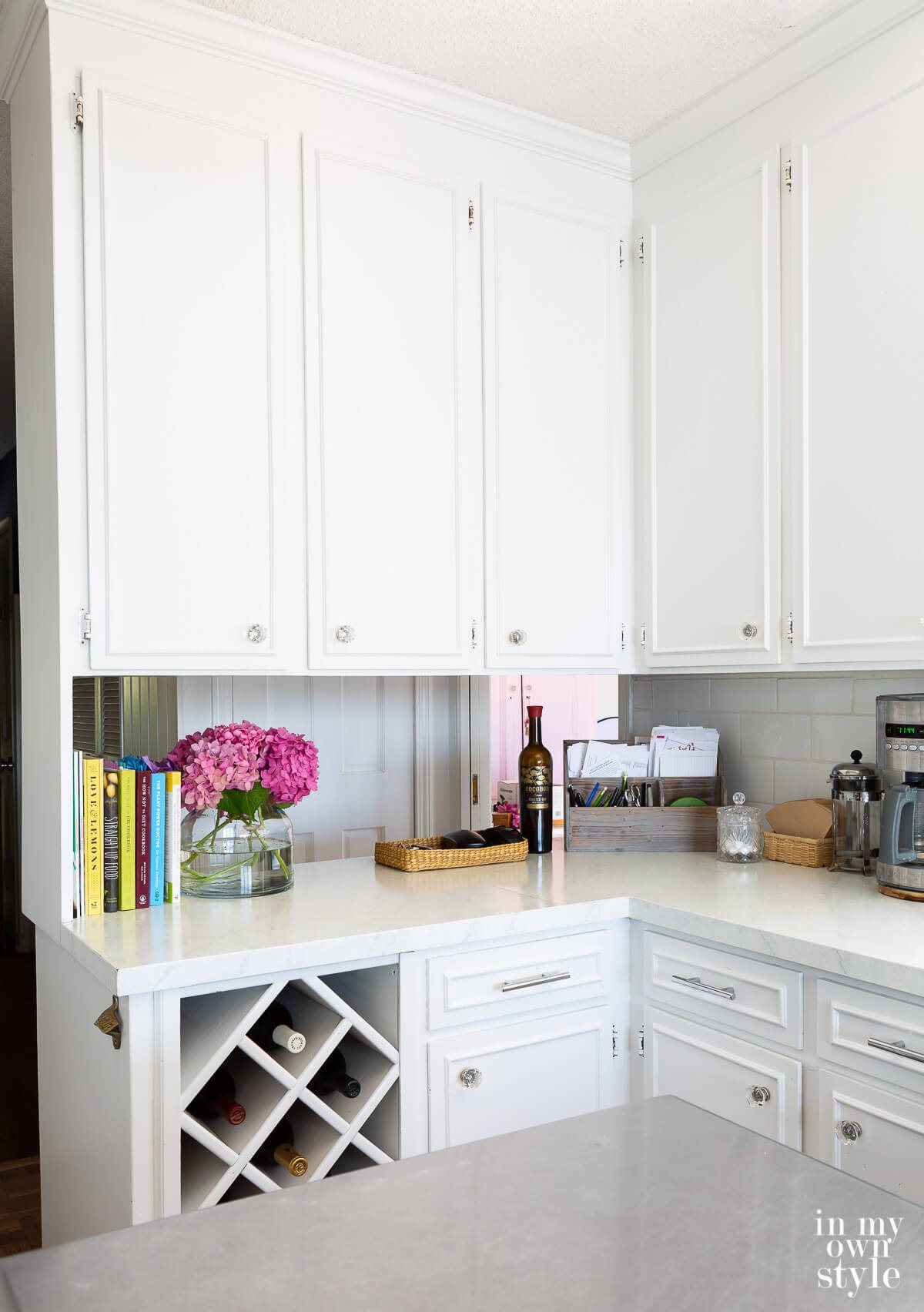 Corner of counter in a small kitchen and how to decorate it and still have functional.