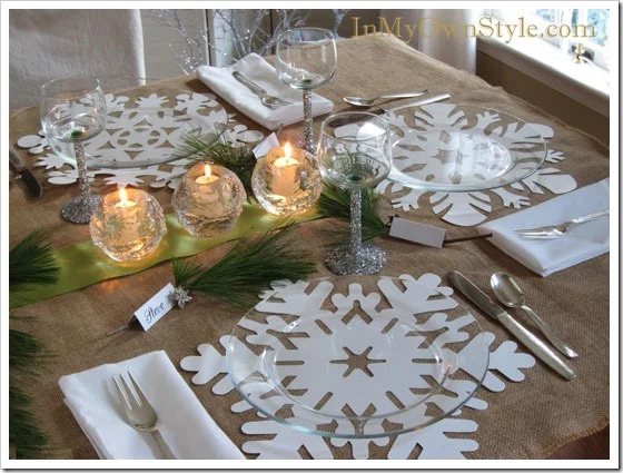 Christmas Table Setting: Snowflake Placemats & Glittered Stemware