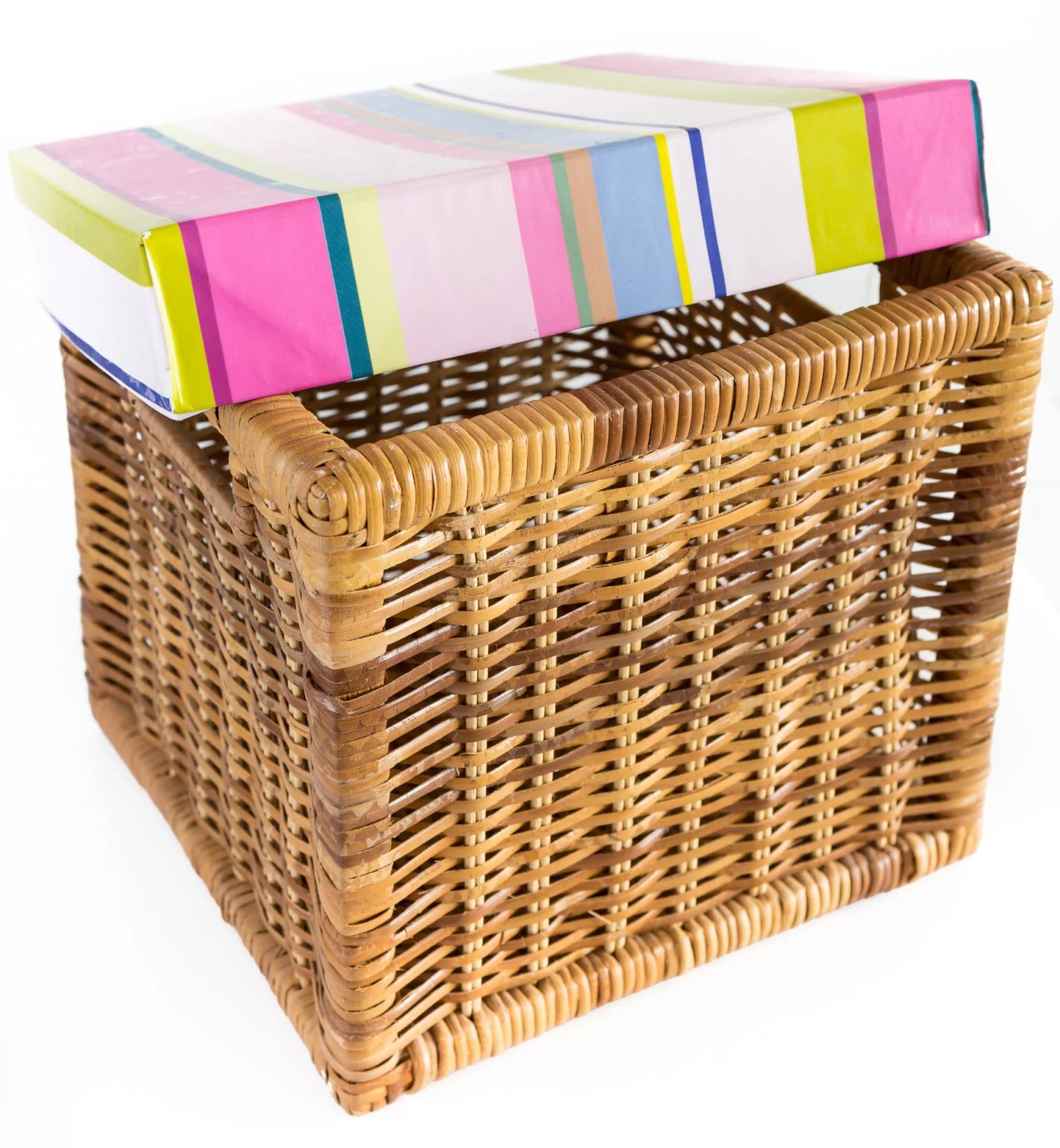 Square woven basket with colorful DIY lid.