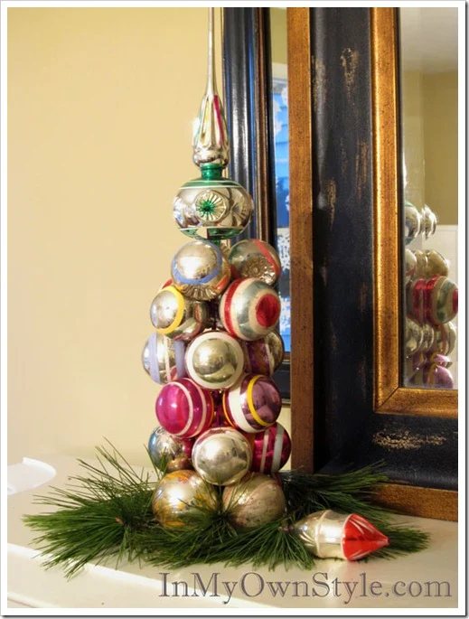 Christmas Tabletop Ornament Tree Using a Knitting Needle