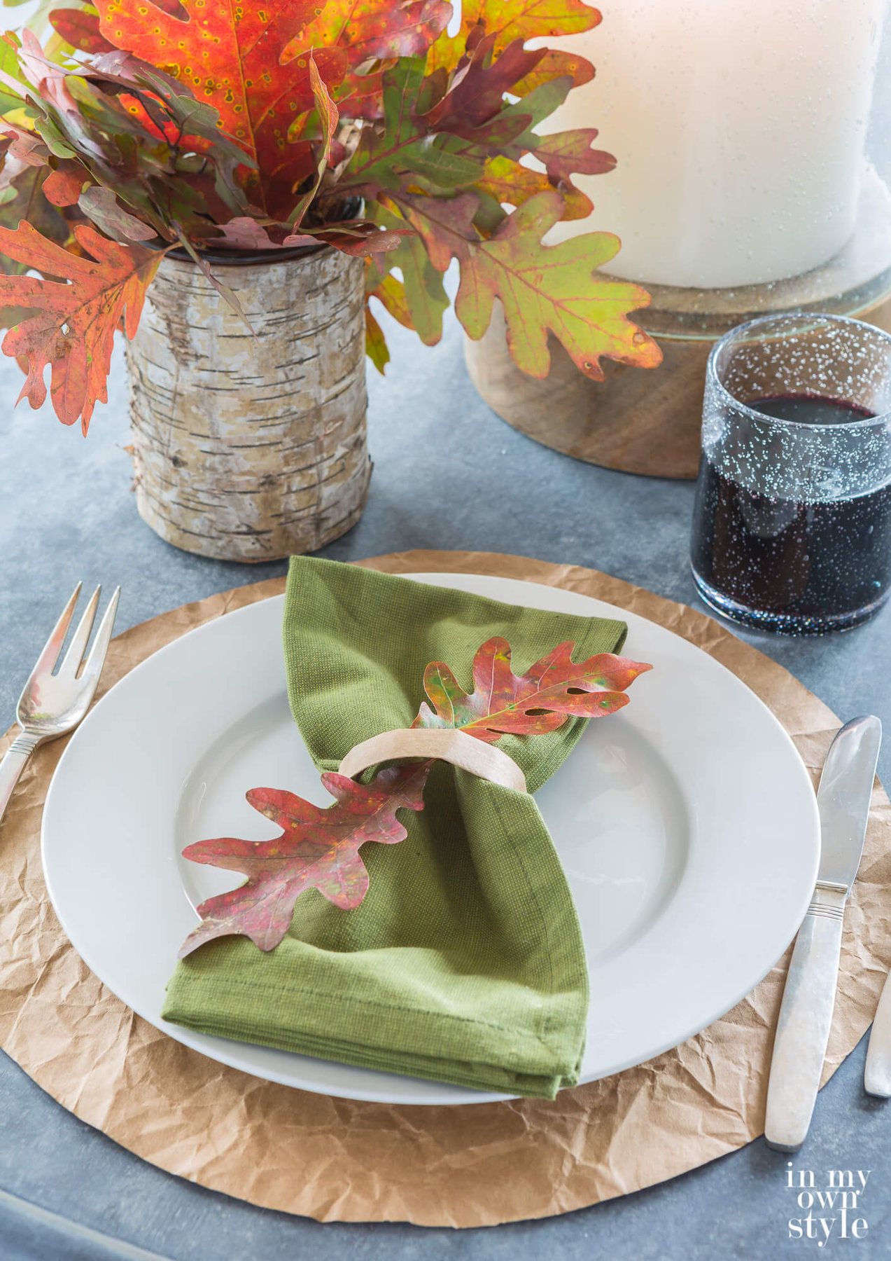Free Thanksgiving DIY Placemats & Napkin Rings